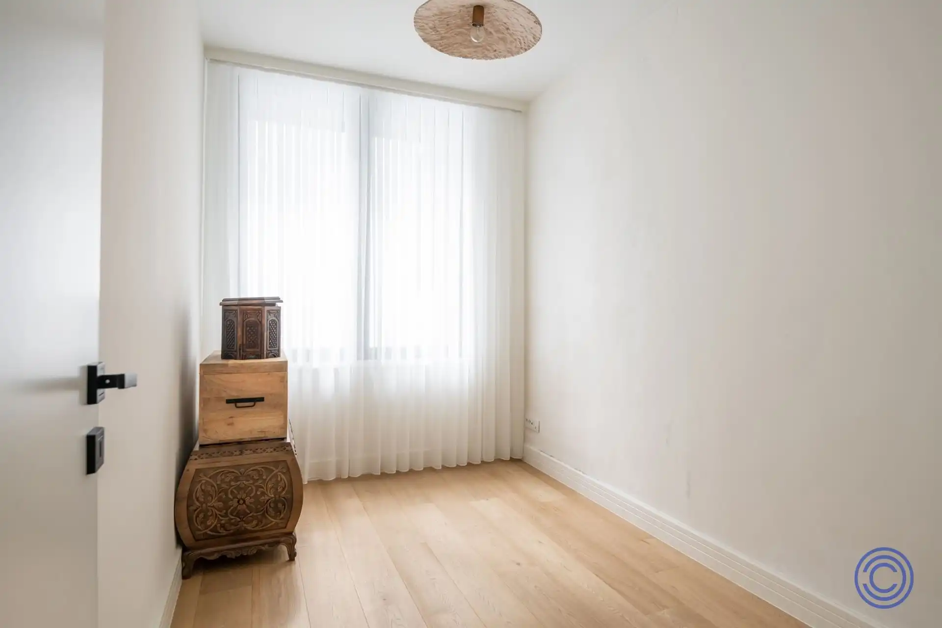 Luxueuze, gerenoveerde duplex in statig herenhuis! foto 12