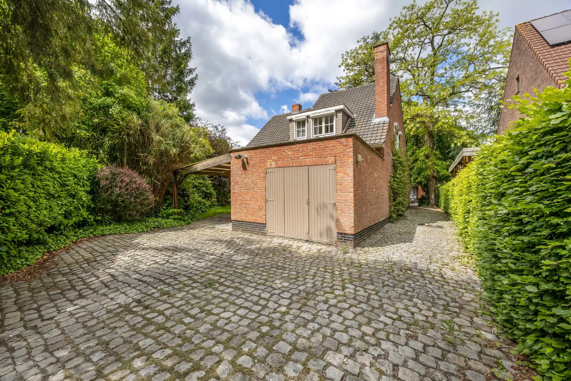  Te renoveren landhuis in groene wijk Hertebos foto 41