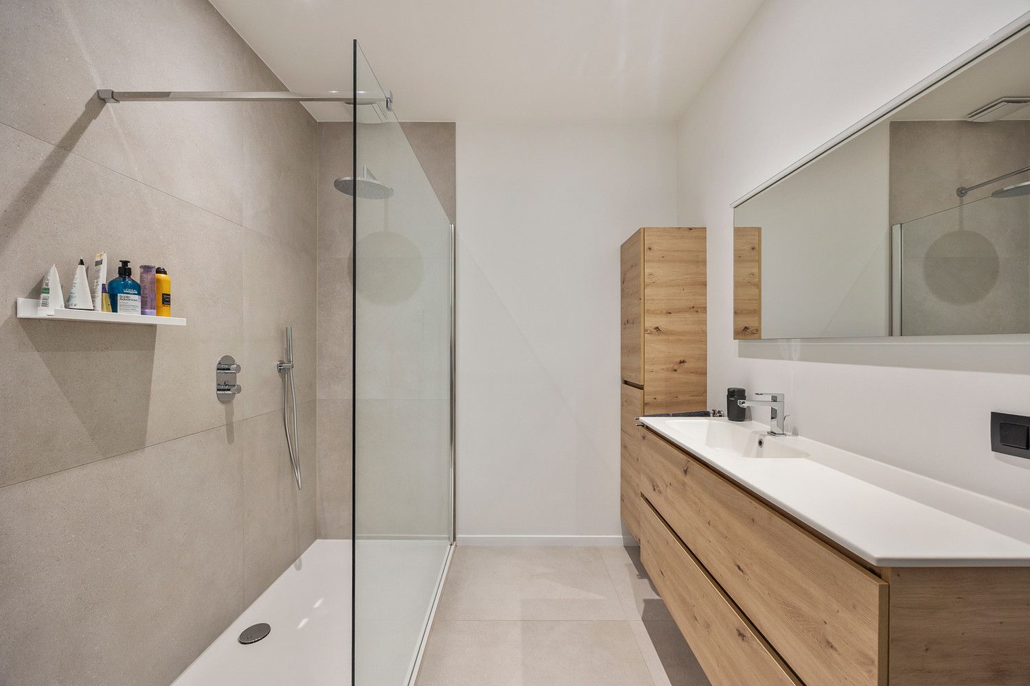 Instapklare en energiezuinige (EPC B!) triplex met zalig zonneterras in een autoluw woonerf nabij Park Spoor Noord te Antwerpen foto 8