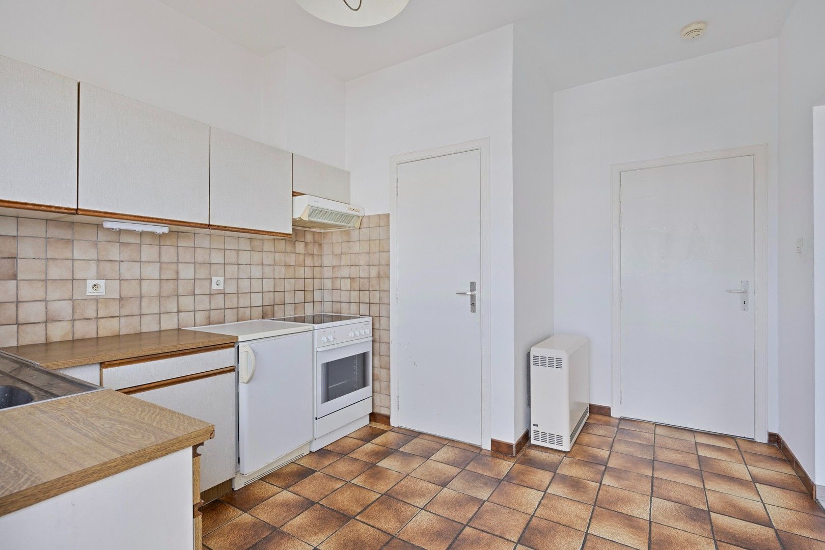 Sint-Martinusplein 9A bus 91, 3600 Genk foto 5