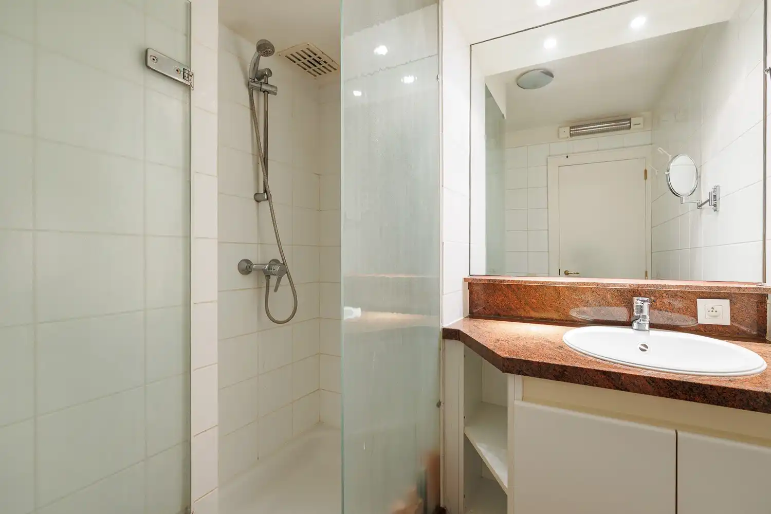 Appartement met uniek zicht foto 12