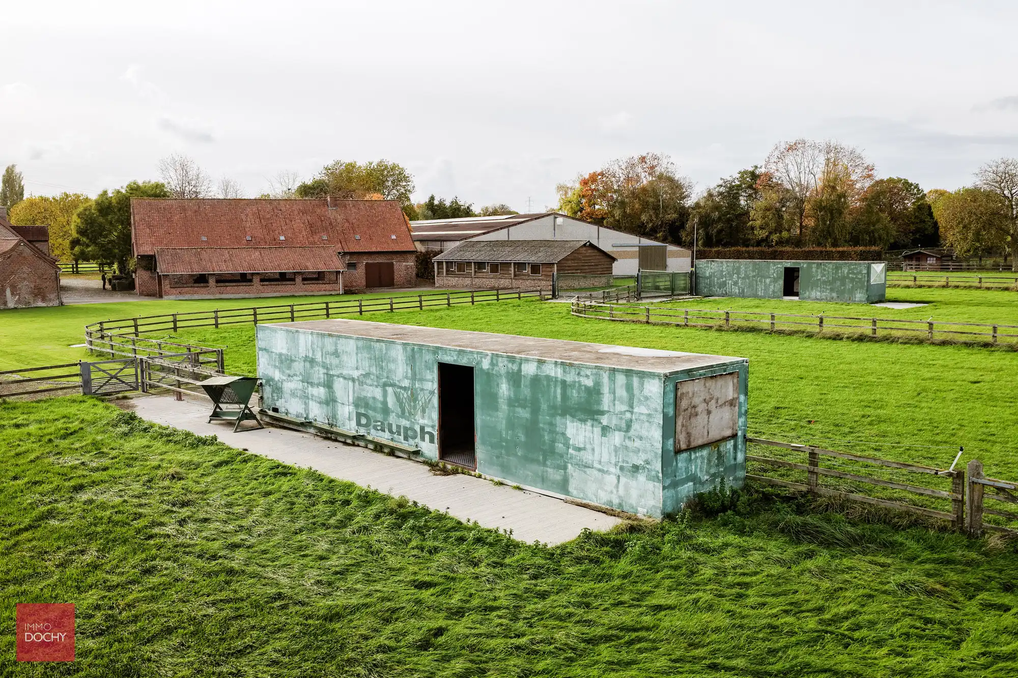 Vierkantshoeve met paardenaccommodatie op ca. 5,3ha foto 9
