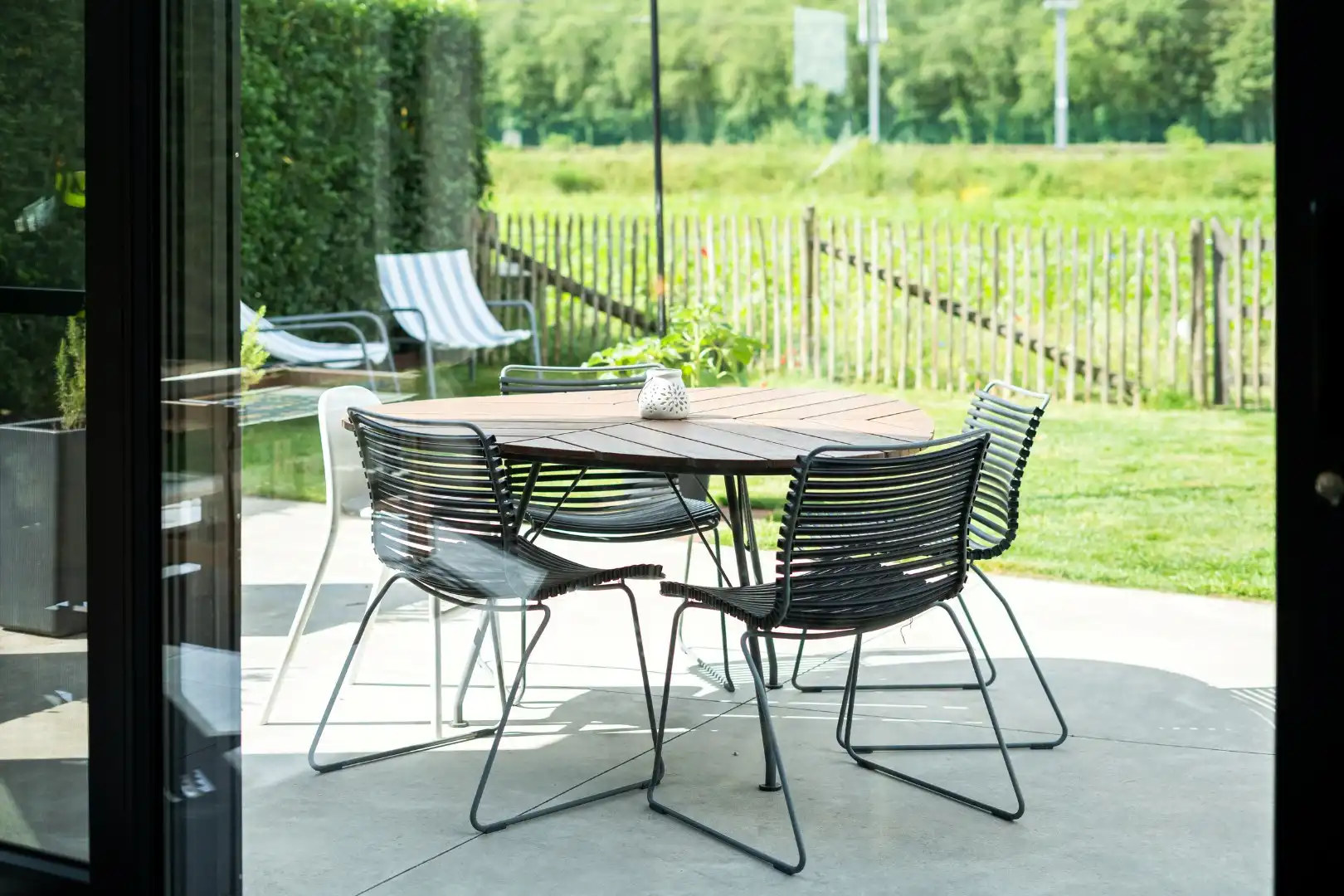 Instapklare woning met zicht op de velden foto 25