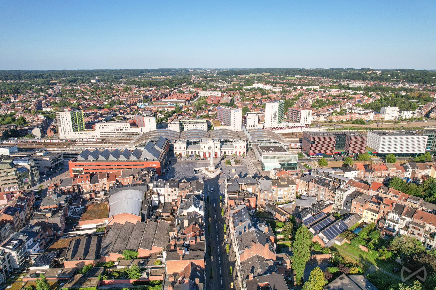 5,68% Netto kantoor AAA-locatie foto 3