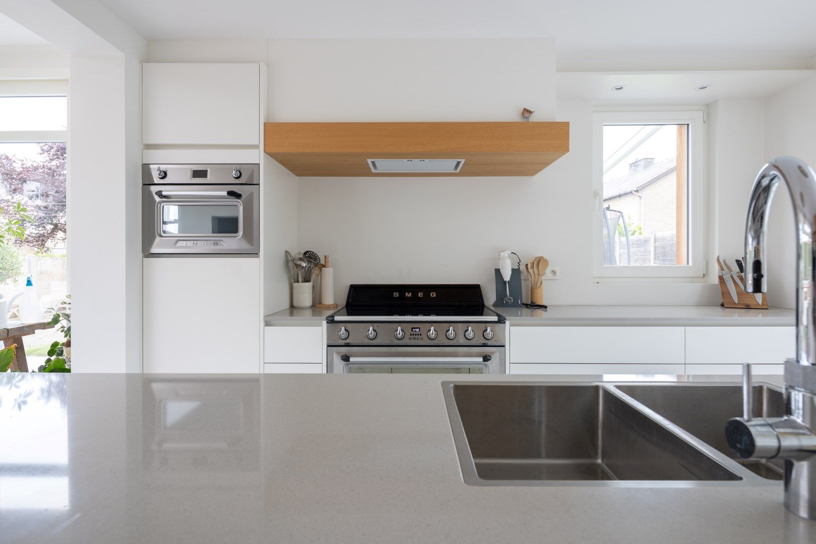 Deze vrijstaande woning gelegen op een perceel van 6a45ca wordt verkocht! foto 6