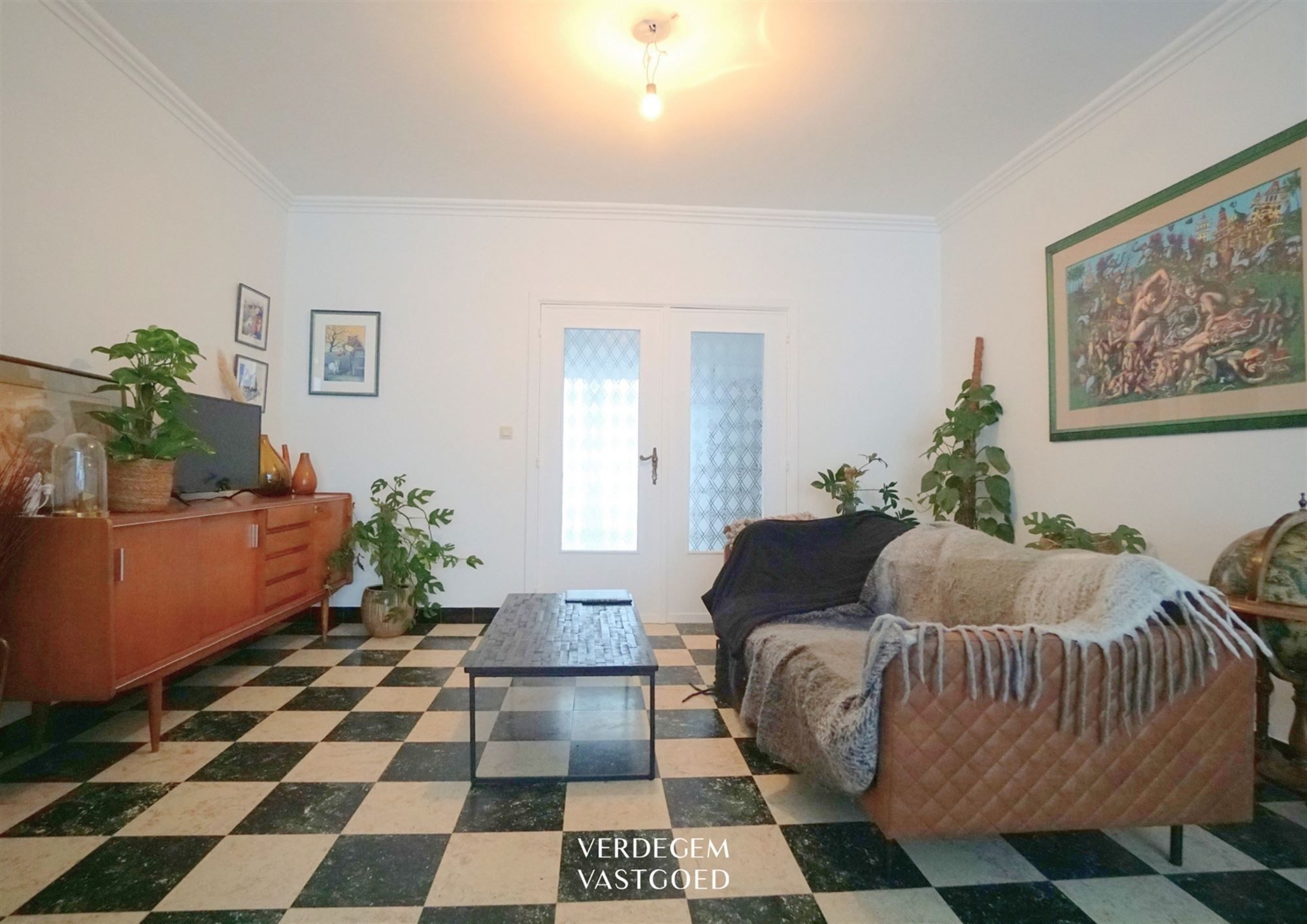 Gelijkvloers appartement met 2 slaapkamers en garage foto 2