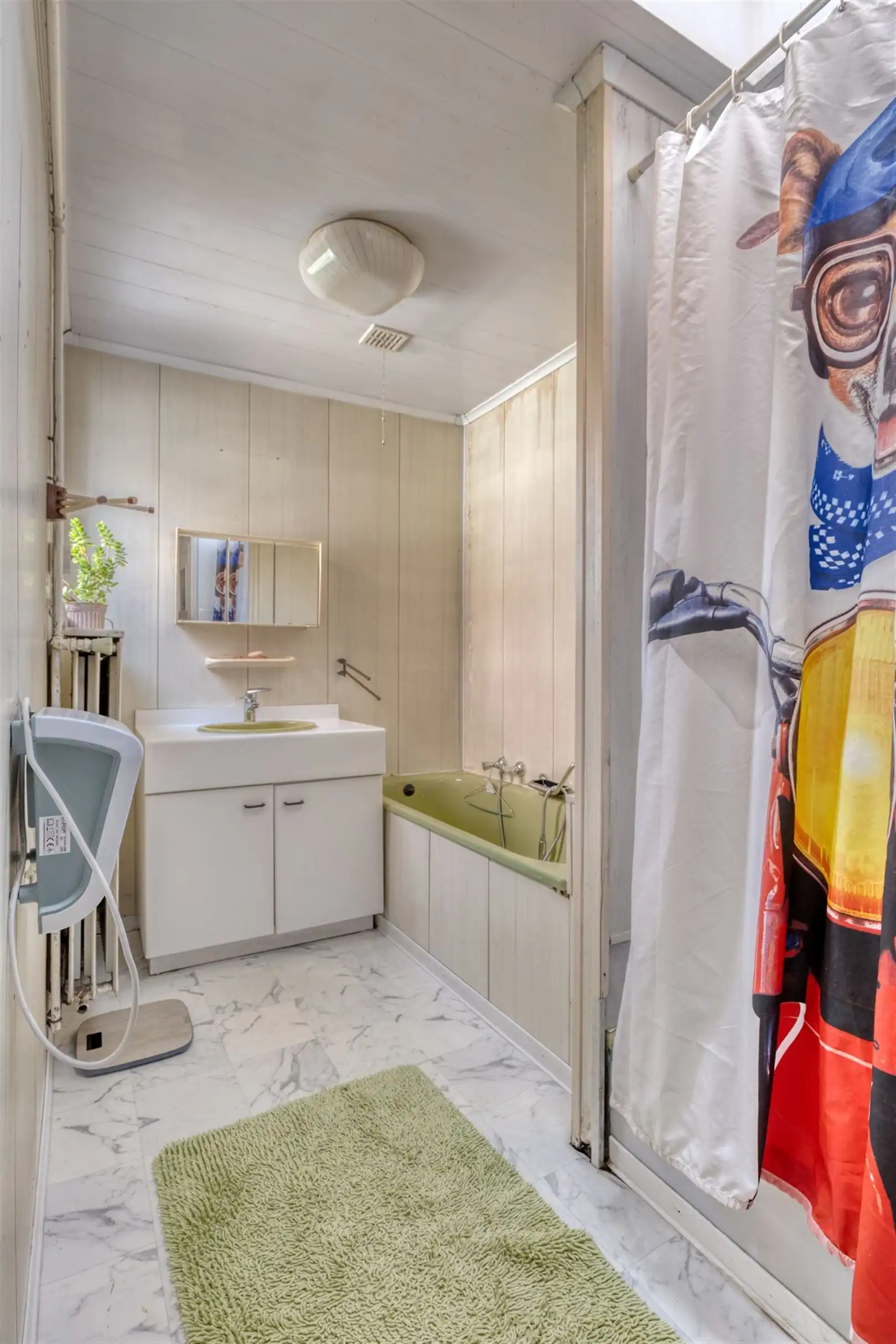 Te renoveren woning met 4 slaapkamers foto 12