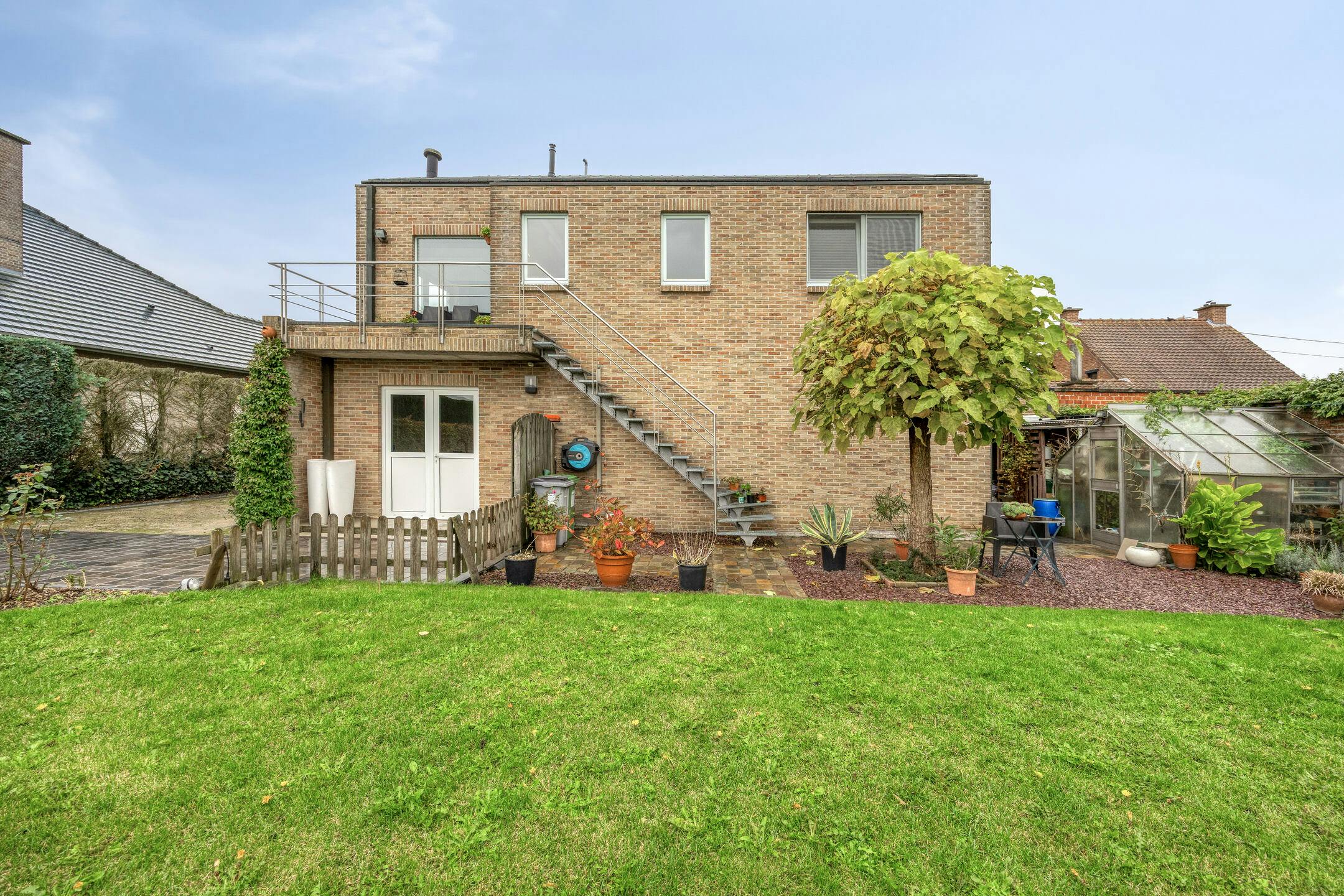 Ruime woning met tuin en handelsruimte of kantoor op glvl foto 35