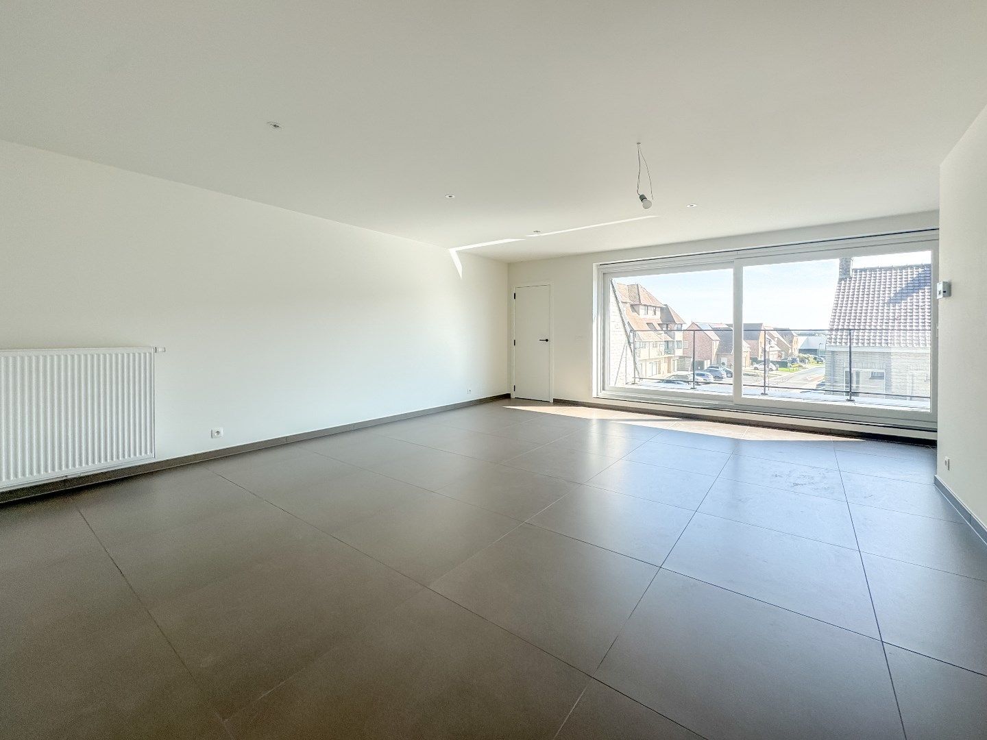 Ruim instapklaar nieuwbouwappartement (167 m²) met 3 slaapkamers en groot terras in centrum Eernegem foto 6