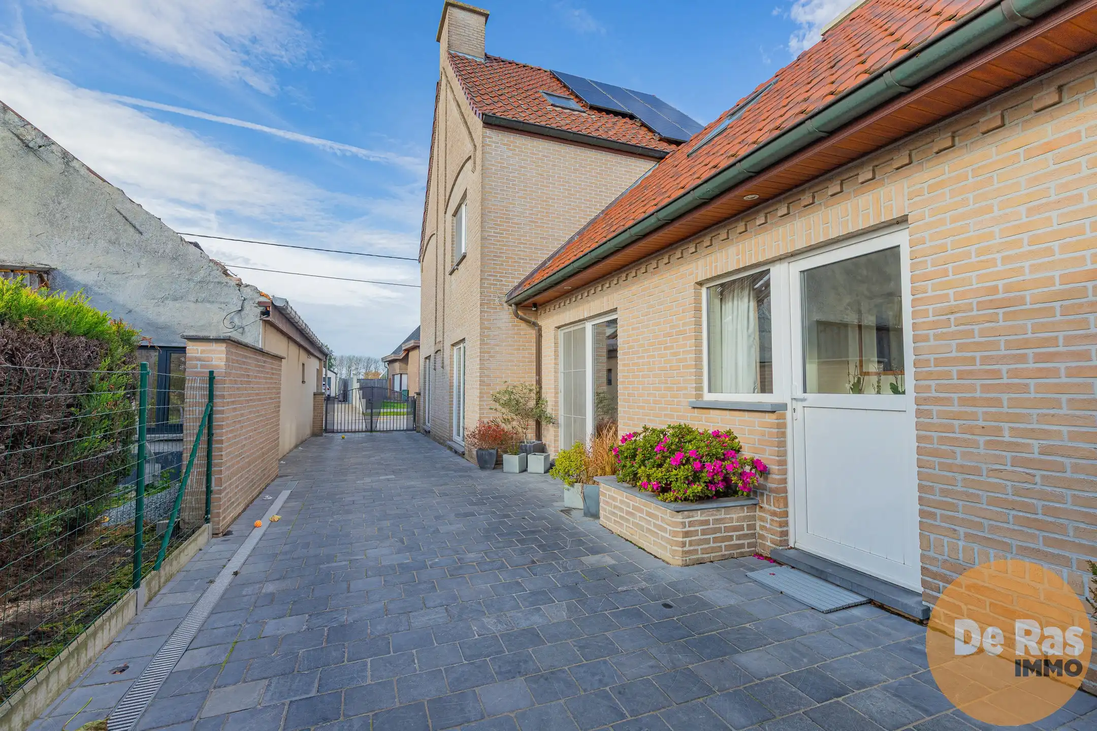 WICHELEN - Instapklare woning met prachtig verzicht foto 28