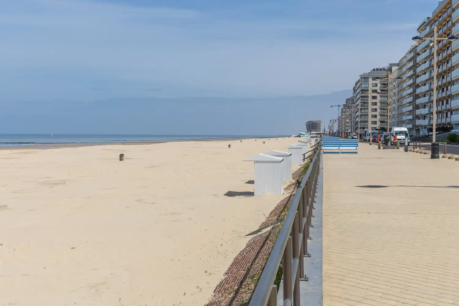 Prachtig gerenoveerd 1-slaapkamerappartement met zongericht terras en prachtig open uitzicht foto 21