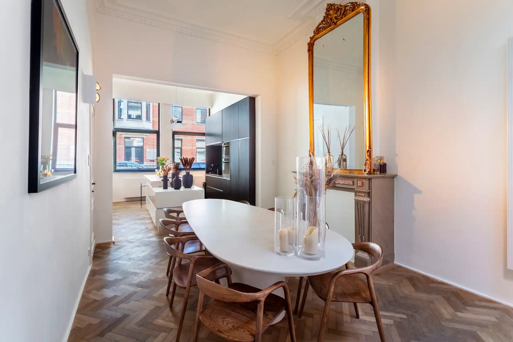 Stijlvolle herenwoning met dubbele garage op ’t zuid foto 2