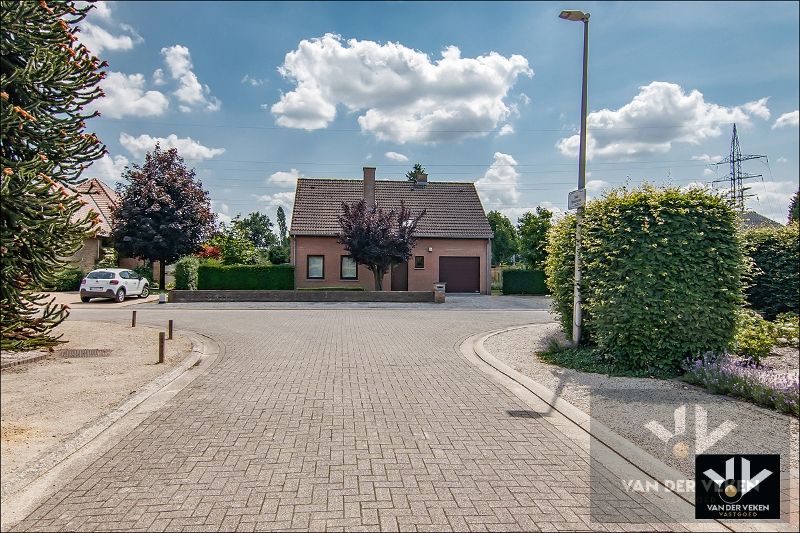 ()=>{if(producerUpdateValueVersion(node),producerAccessed(node),node.value===ERRORED)throw node.error;return node.value} Louis Pasteurstraat 20 - 3500 Hasselt