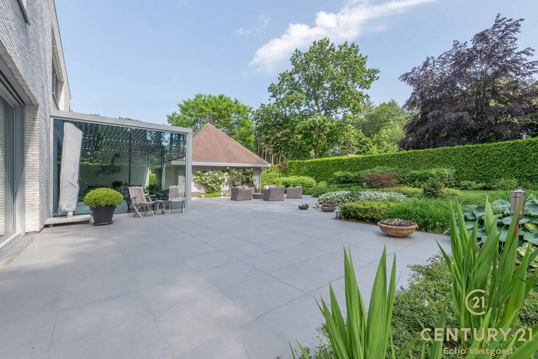 Exclusieve onderhouden architectenvilla in villawijk De Lint foto 16