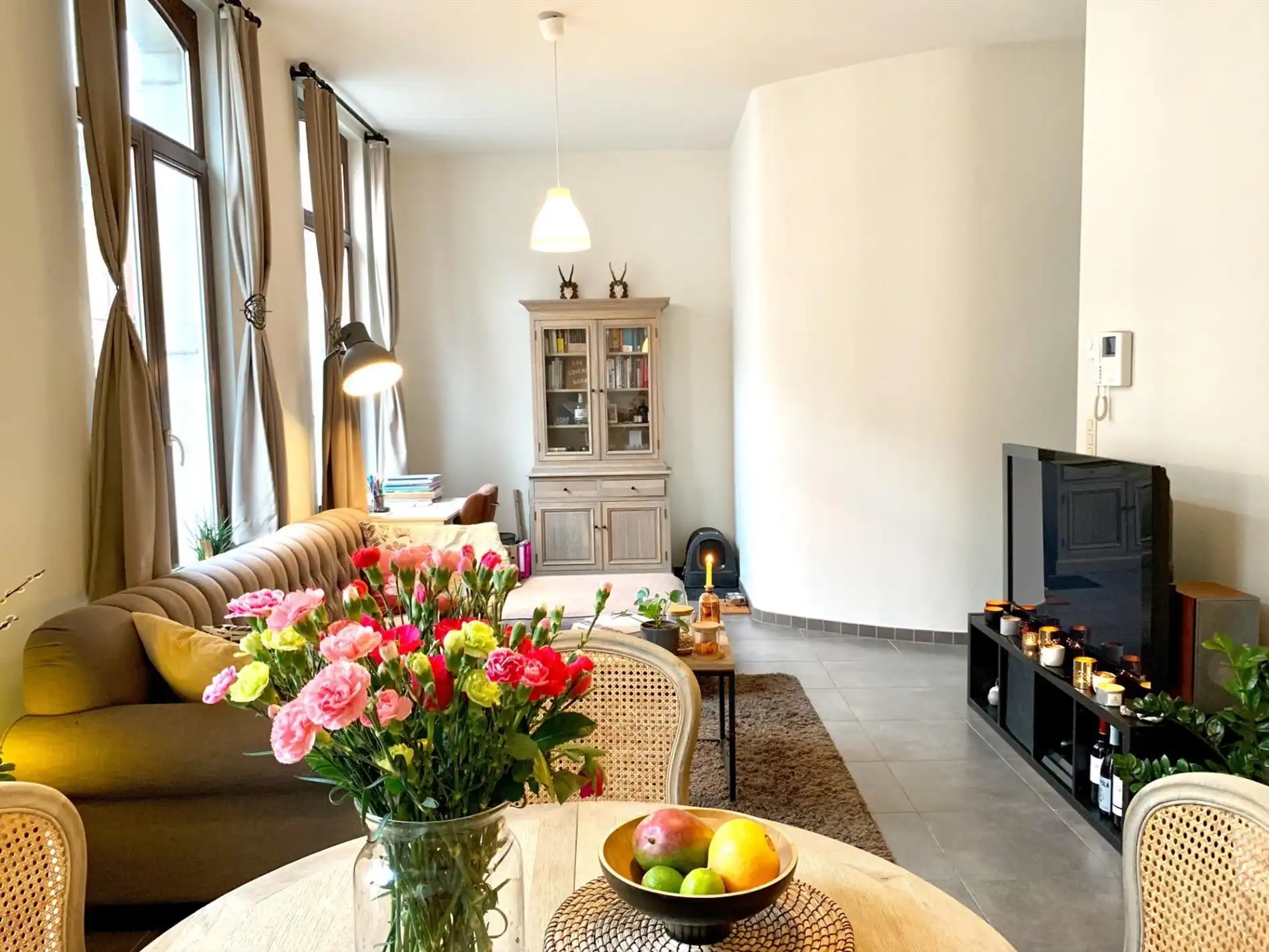 Charmant appartement in oud herenhuis in centrum Gent foto {{pictureIndex}}