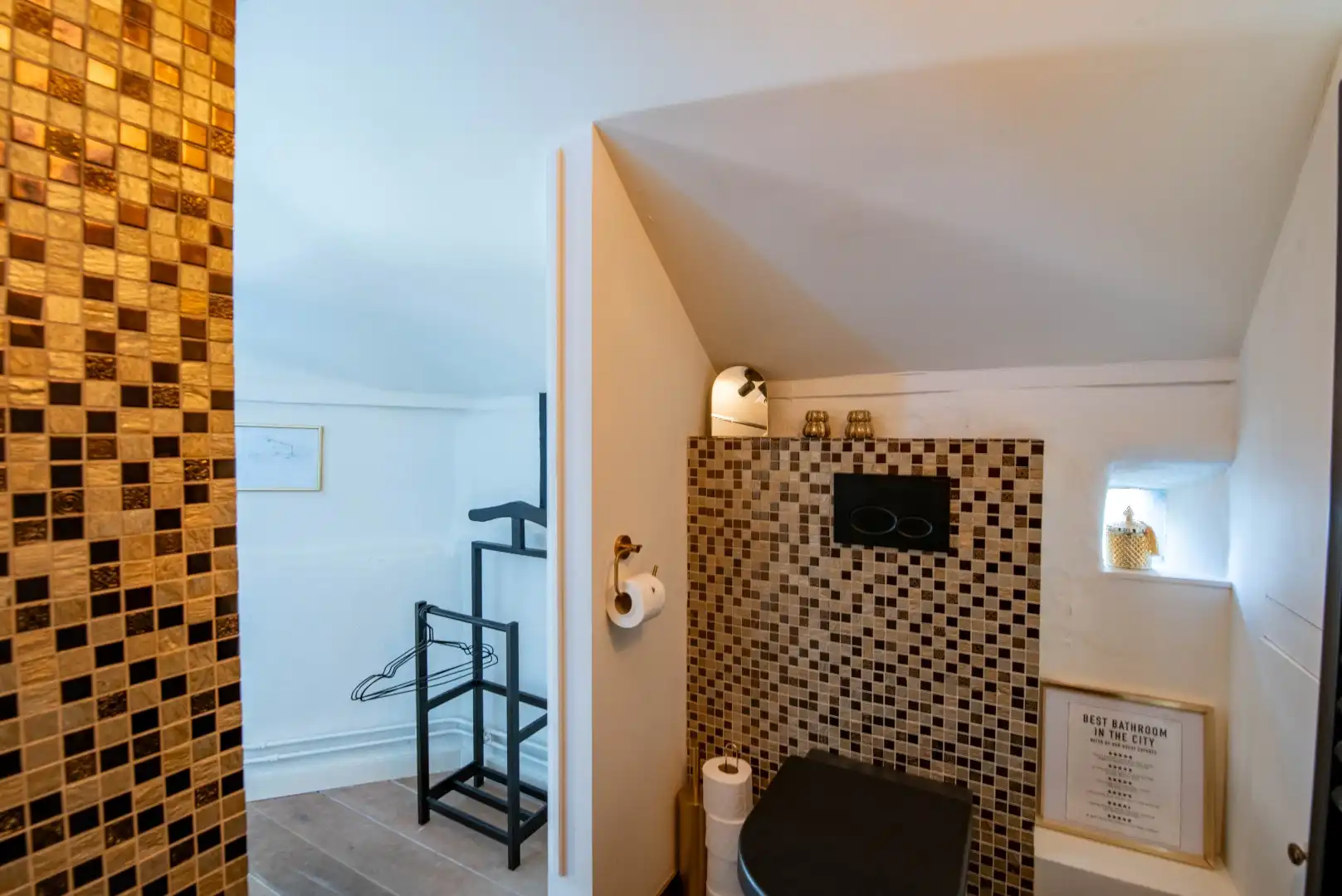 Uniek en gemeubeld huisje in het hart van de stad foto 15