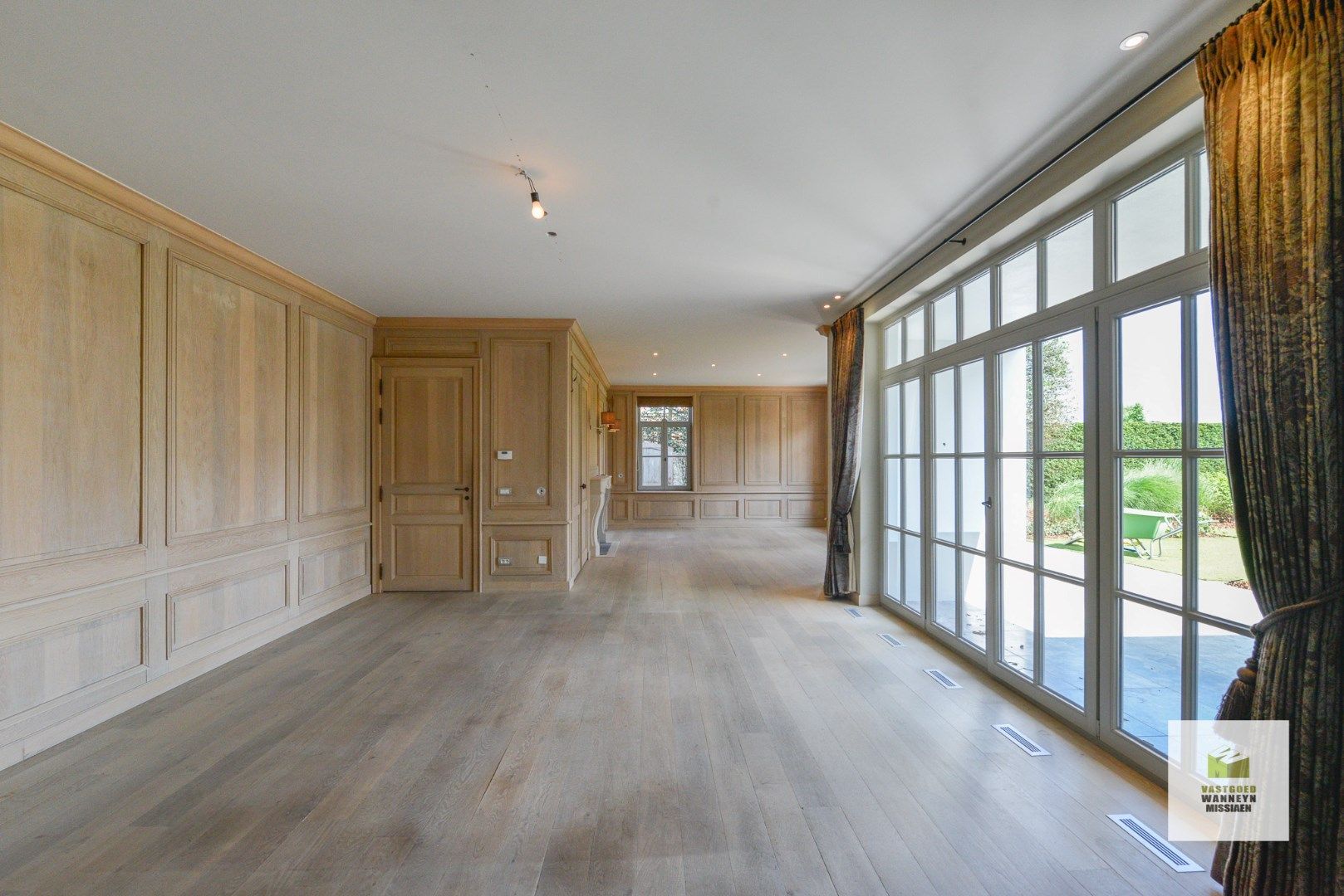 Luxueuze woning met 3 slpk, zwembad en polyvalente ruimte van 115 m2   foto 6