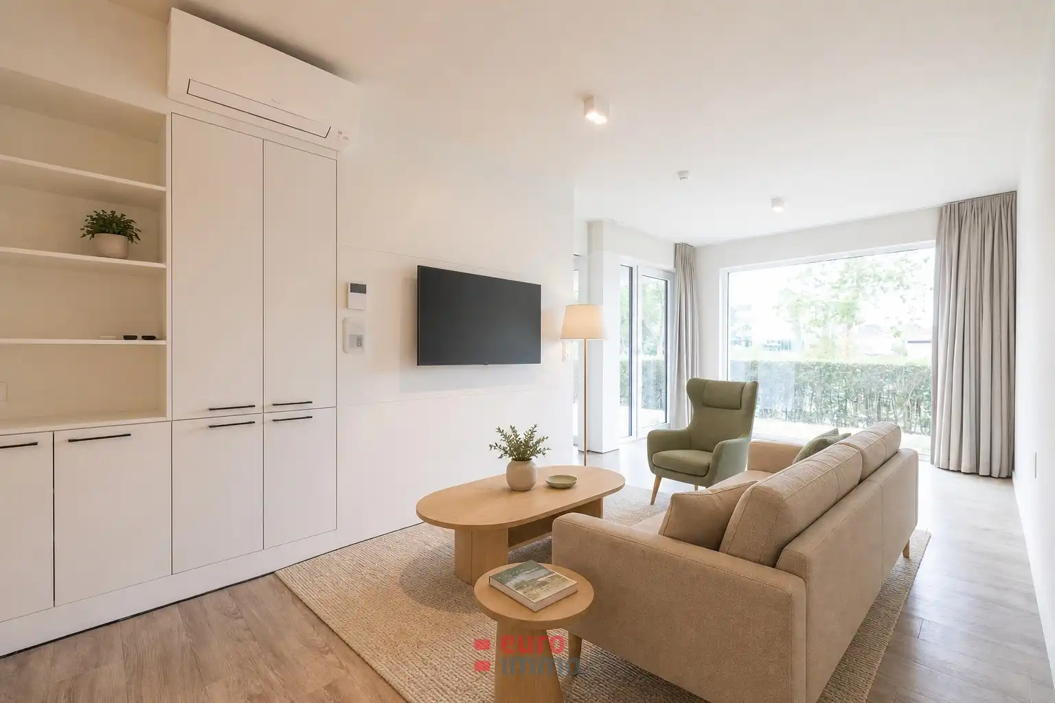 Instapklare assistentiewoning met luxueuze afwerking in Veurne! foto 3
