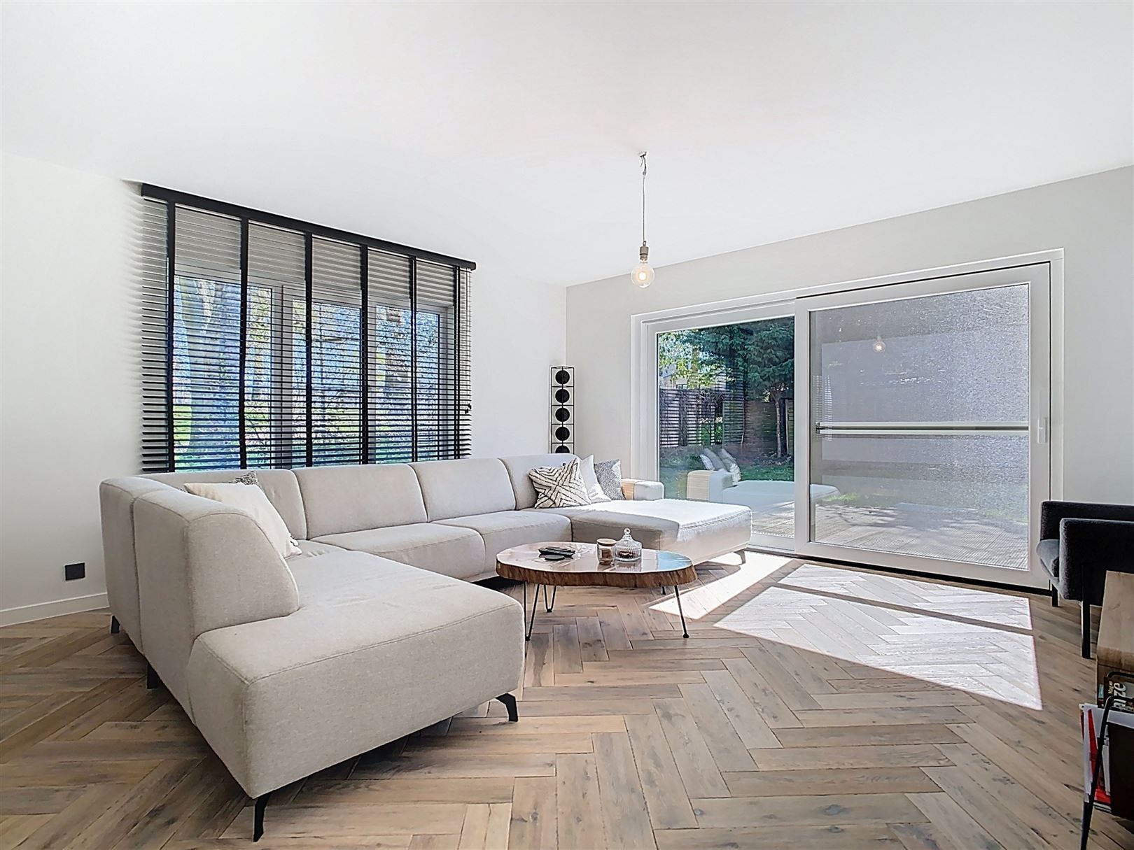 Gerenoveerde woning, 4 slpks, praktijkruimte, tuin, 4a 90ca foto 8