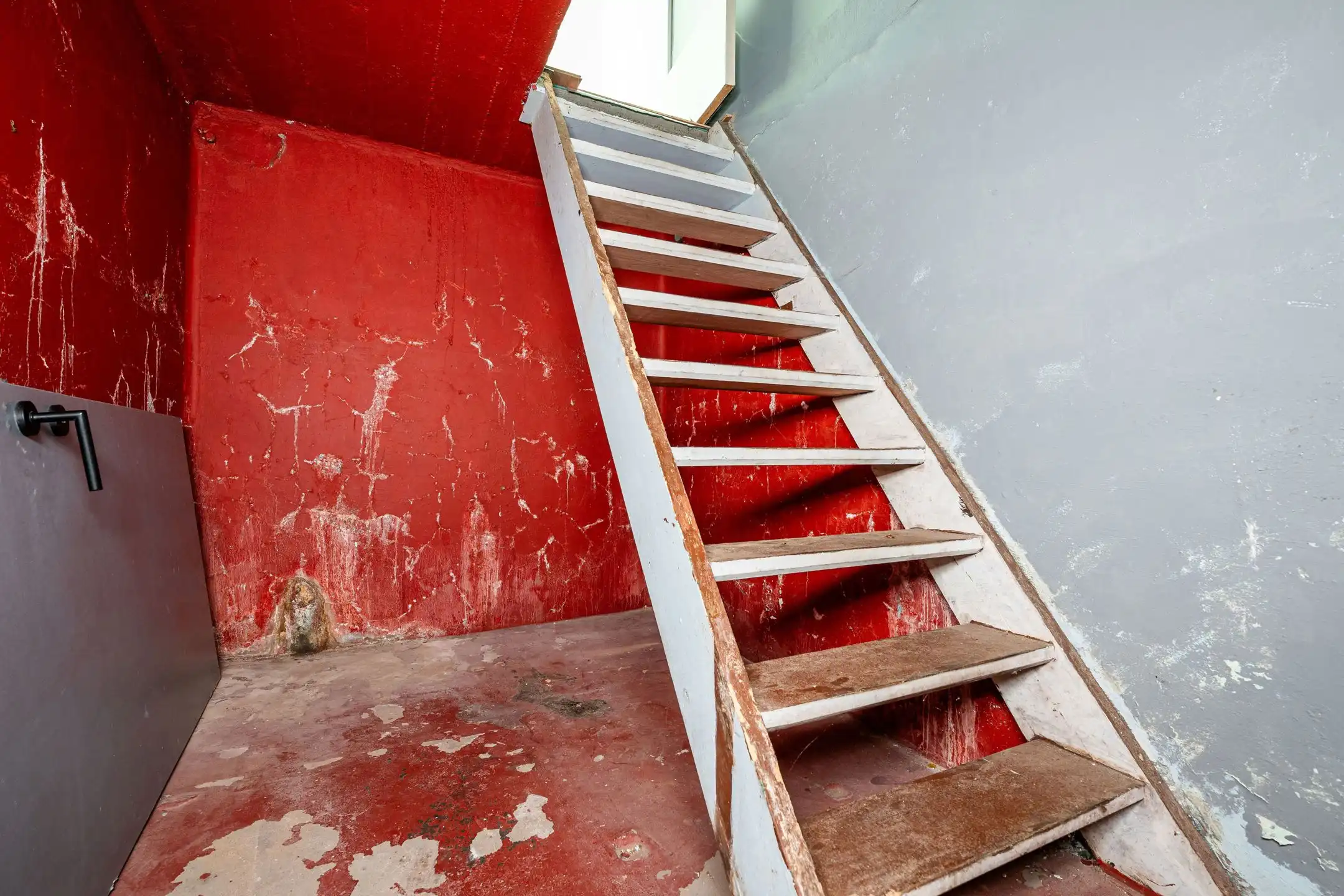 Instapklare woning met 3 slaapkamers, ruime garage en tuin foto 29