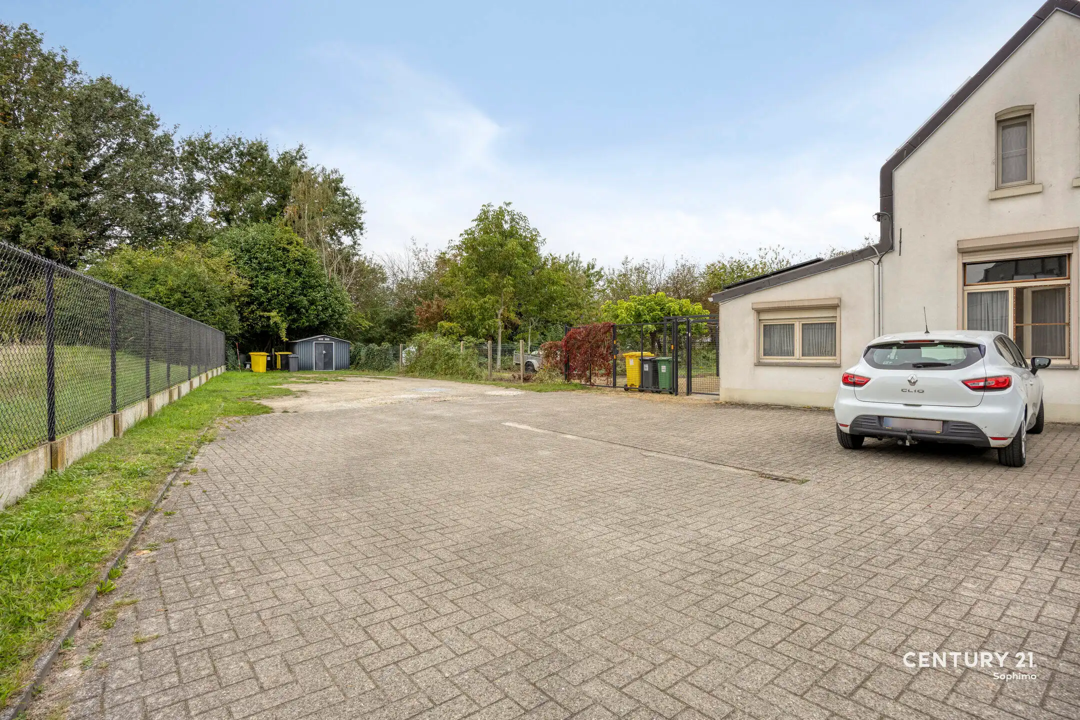 Appartement met 2 slaapkamers & tuin in centrum Keerbergen foto 16