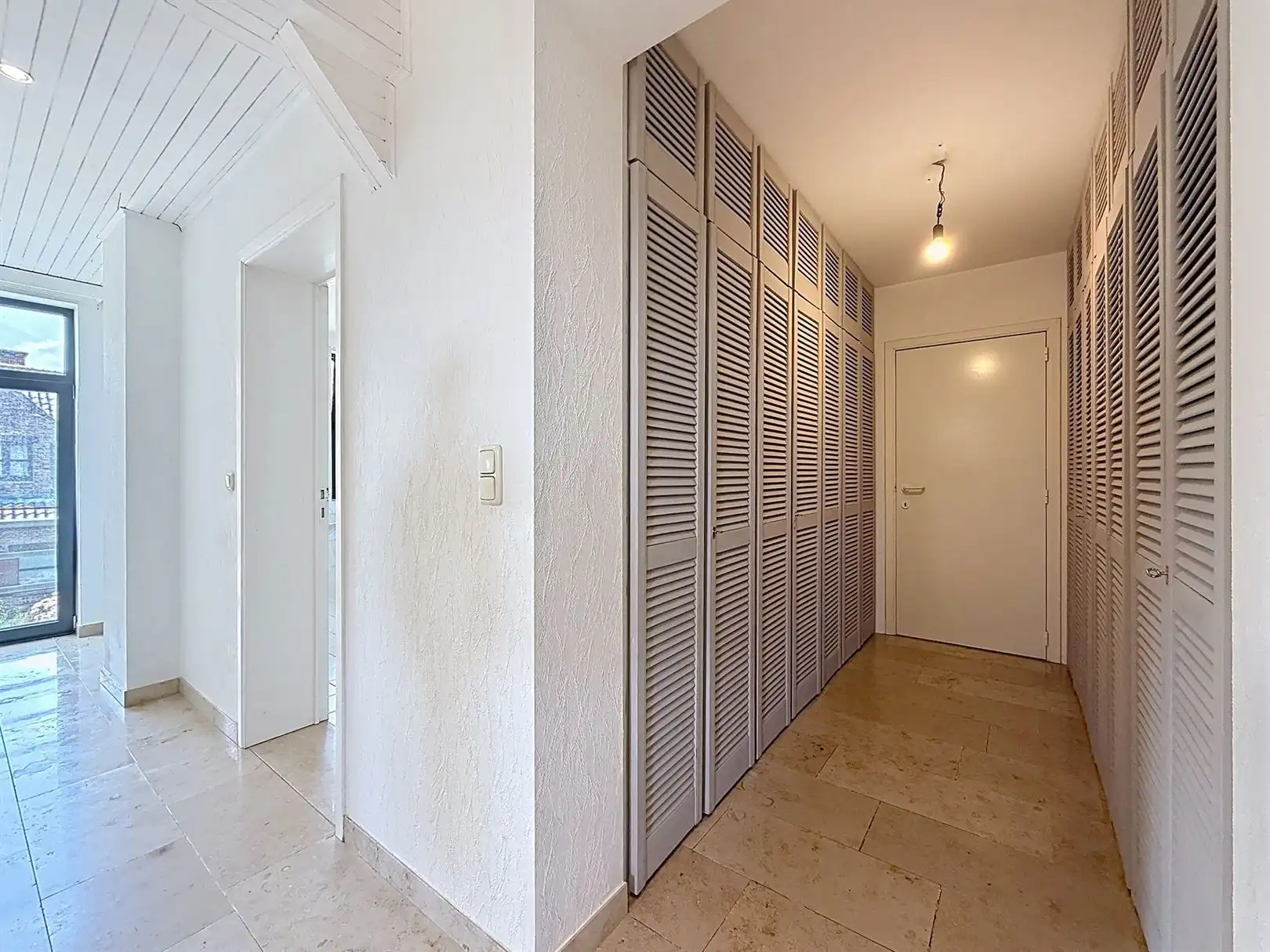 Huis met praktijkruimte, 4 slpks,  2 bdks, 10a 34ca foto 23
