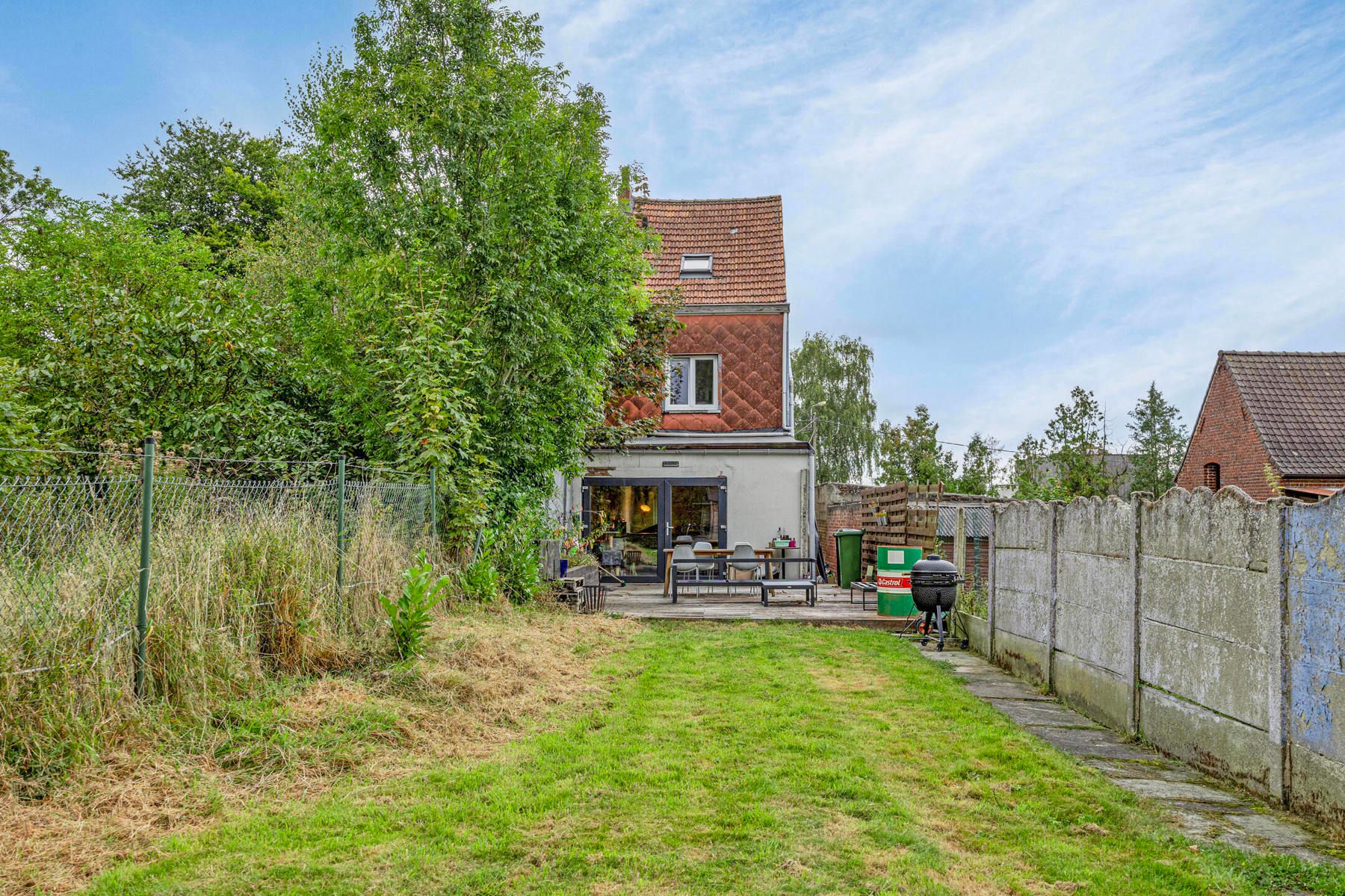 Rustig gelegen woning met zuidgerichte tuin foto 2