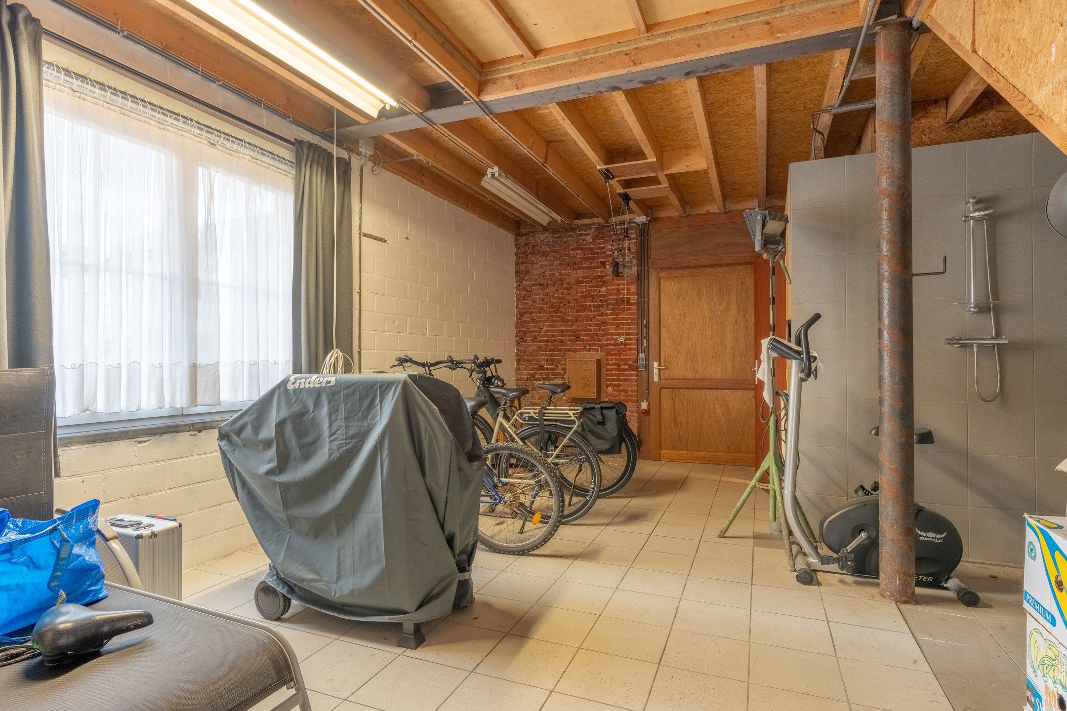 Te renoveren woning met tuin nabij centrum Vosselaar. foto 17