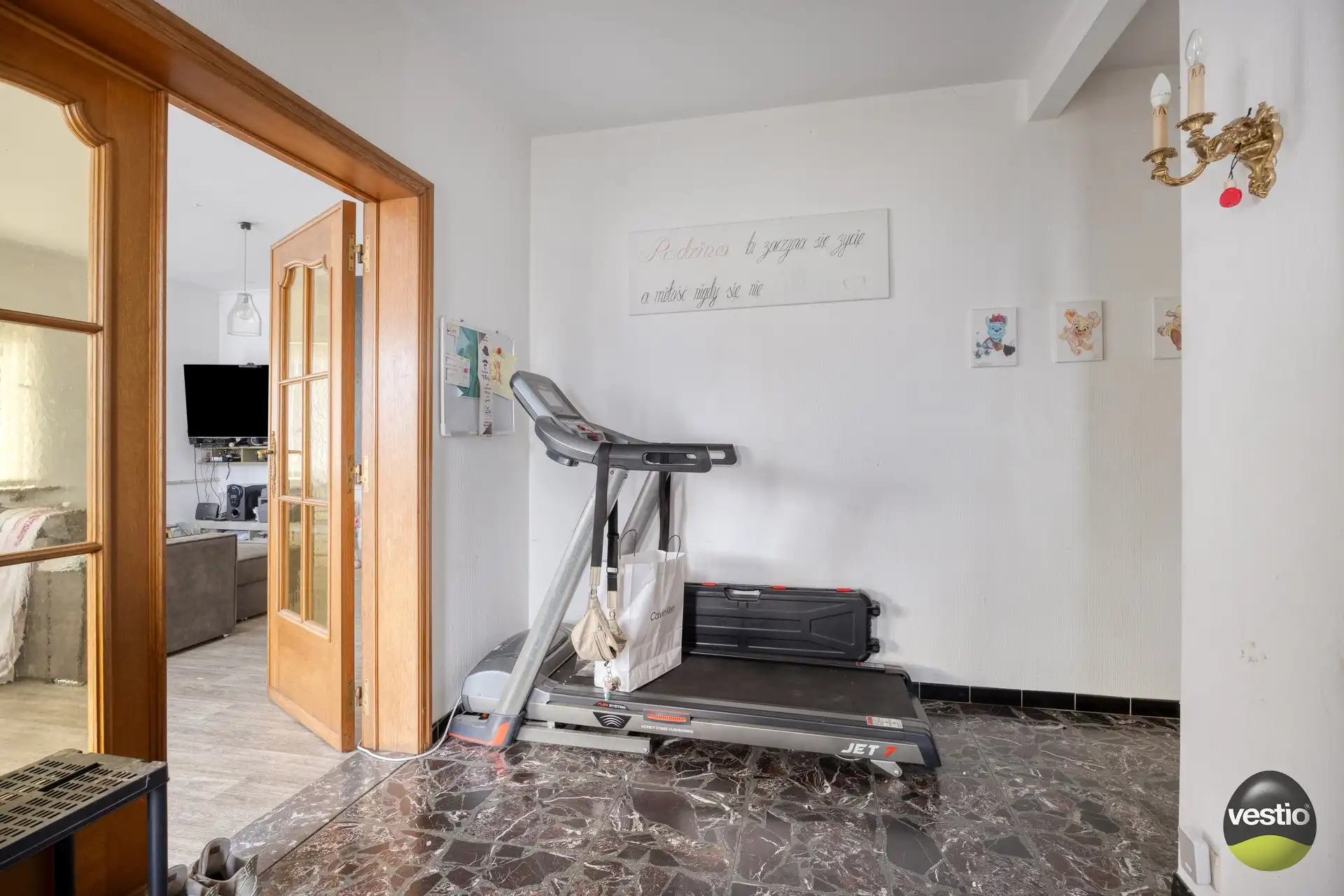 OP TE FRISSEN OB IN HET LANDELIJKE GROTE SPOUWEN foto 4