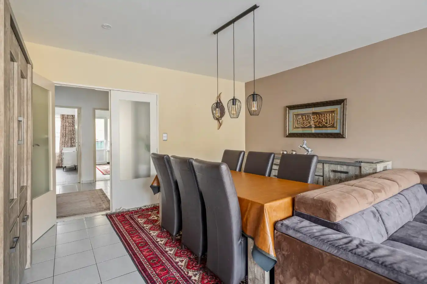 Gezellig app. op 1e verd. met 2 slpk., balkon én garage foto 4