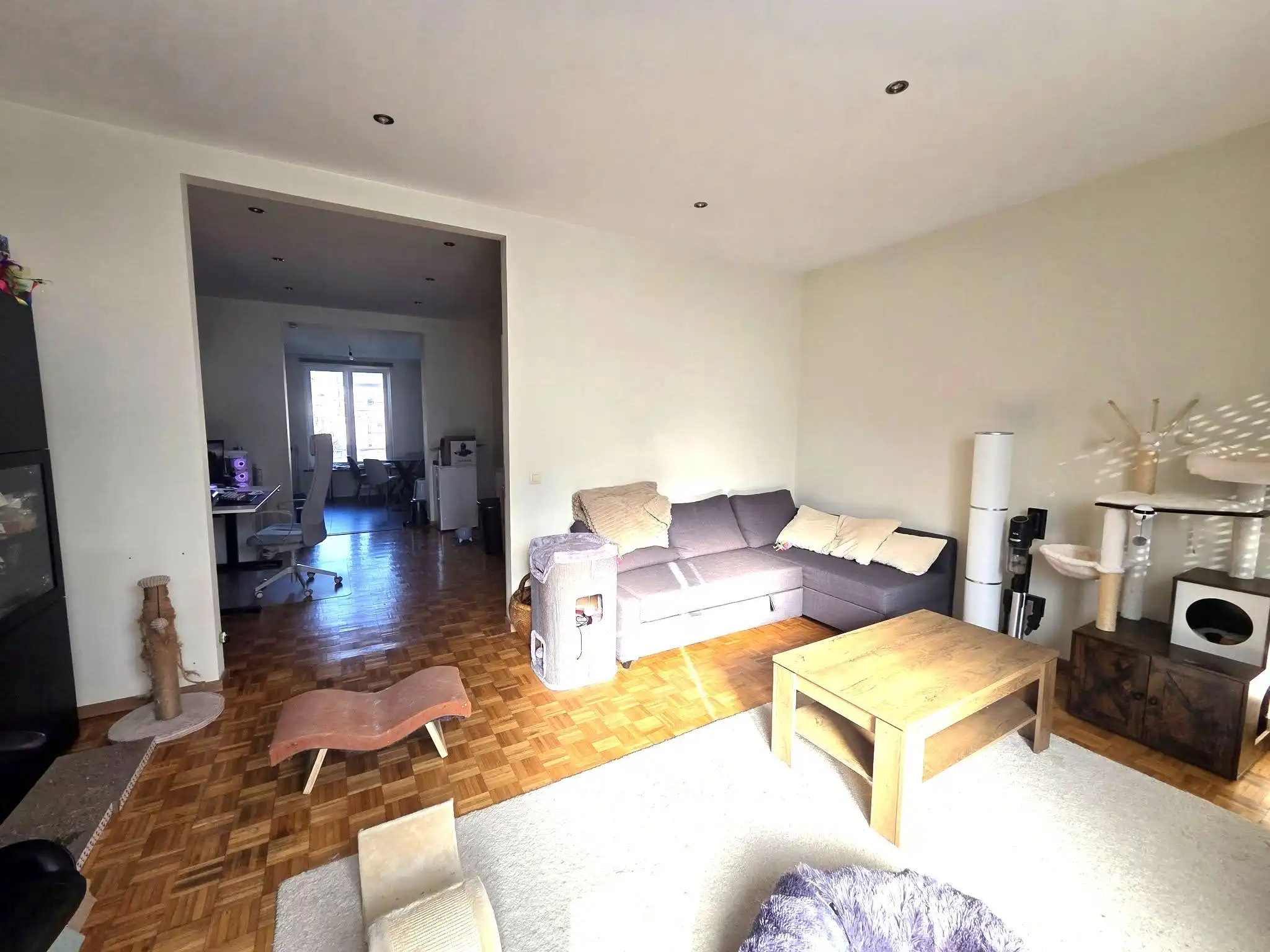 Gebouw opgedeeld in 2 appartementen. foto 4