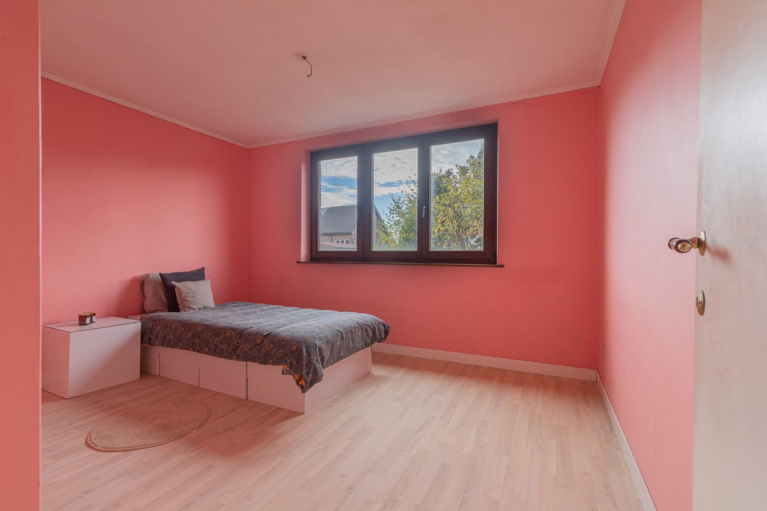 Rustig gelegen gezinswoning met tuin! foto 7