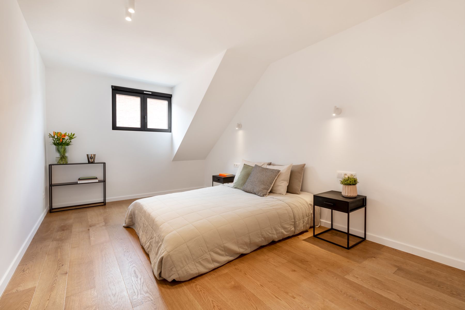 Gerenoveerde penthouse met 3 slpks en terras foto 12