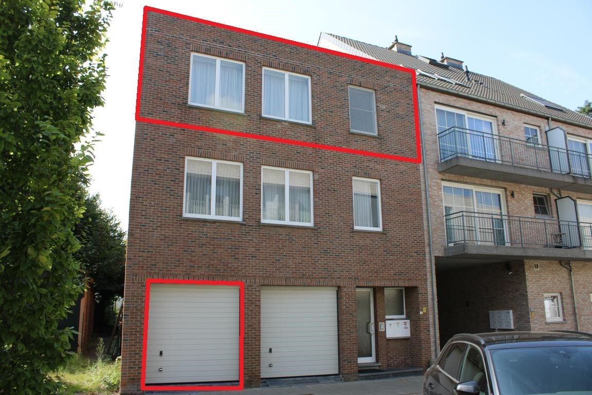 Instapklaar appartement met garage foto 1