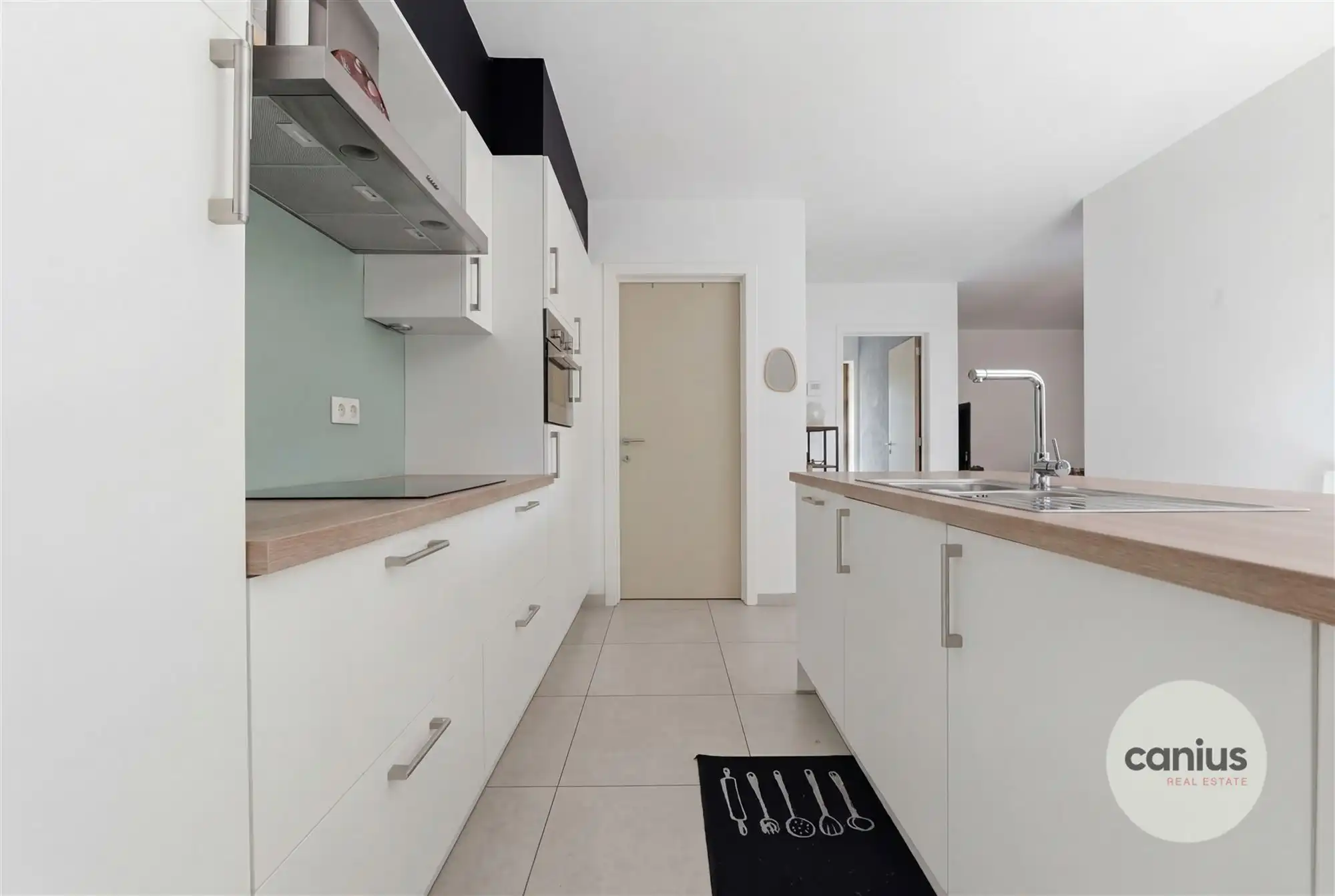 RECENTE WONING MET 3 SLKS NABIJ HET STADSCENTRUM foto 4