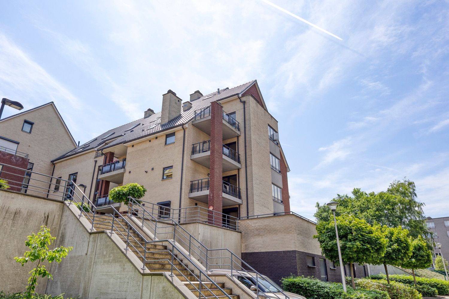 Riant appartement in het centrum van Genk met autostaanplaats! foto {{pictureIndex}}