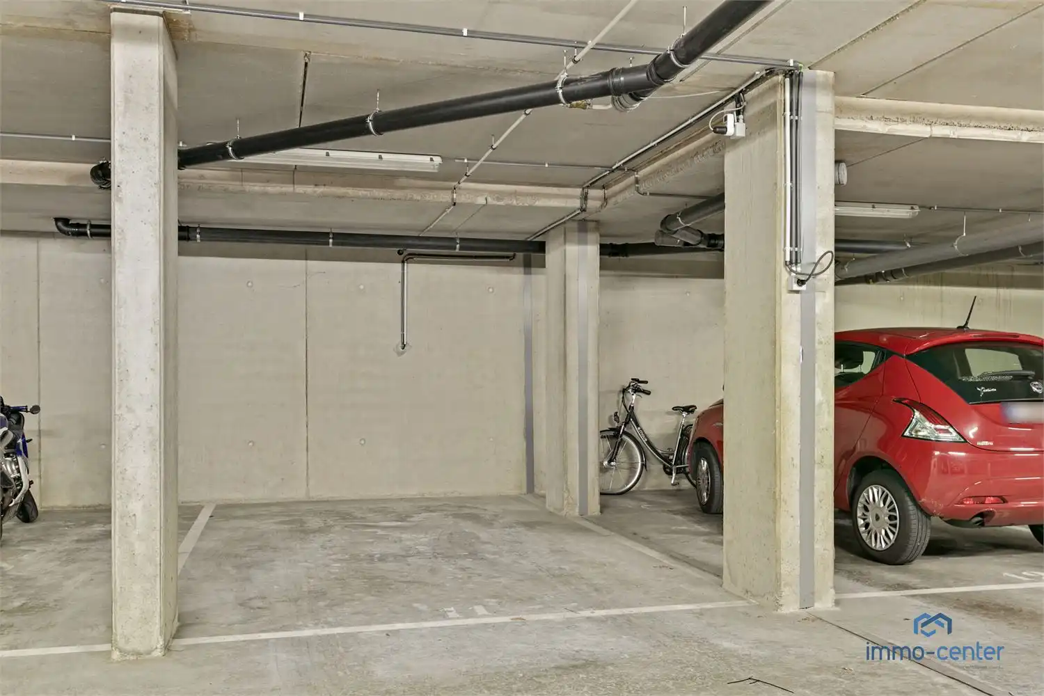 Modern twee-slaapkamer appartement te huur te Genk! foto 24