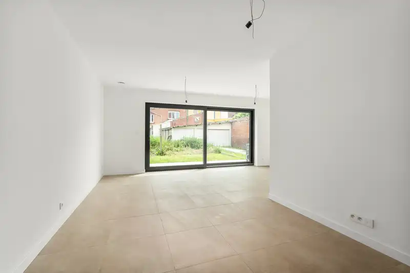 Nieuwbouw met trendy inrichting foto 7