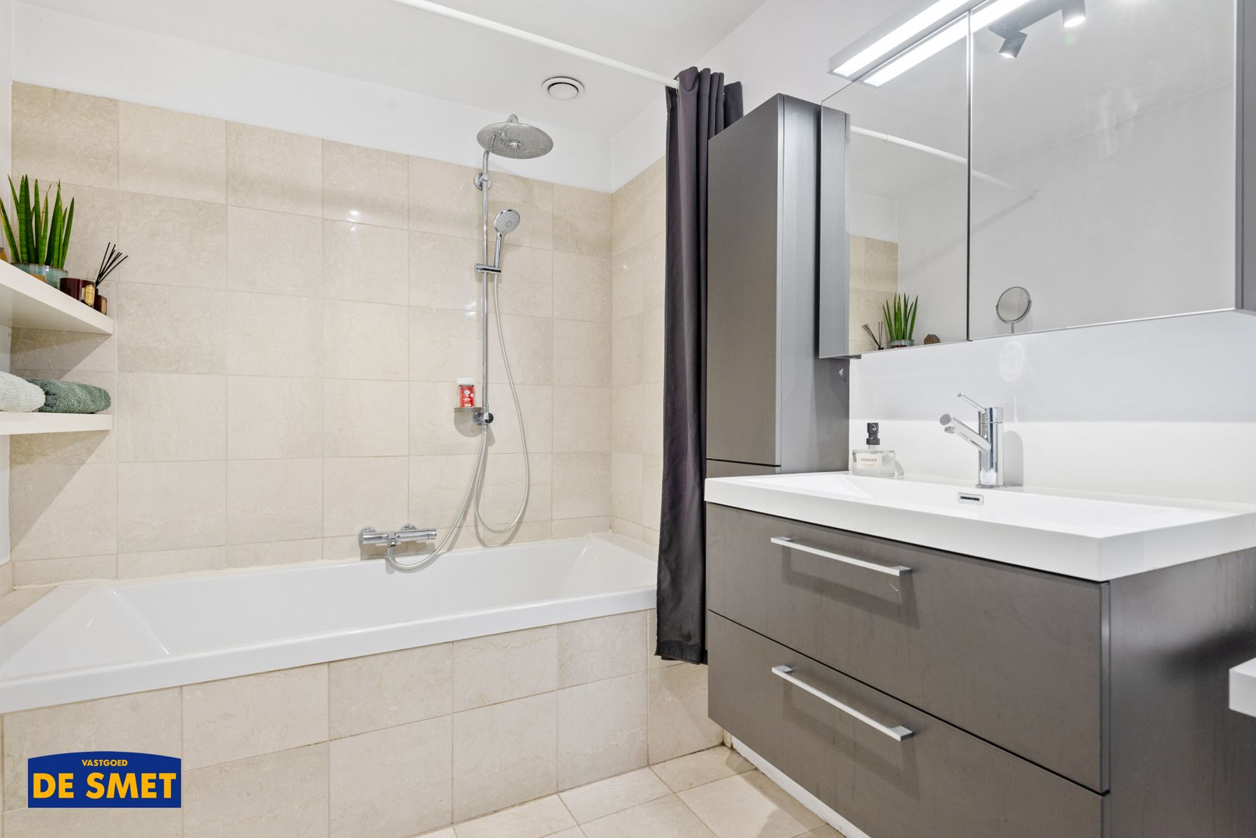 Prachtig triplex appartement in het centrum van Aartselaar foto 15