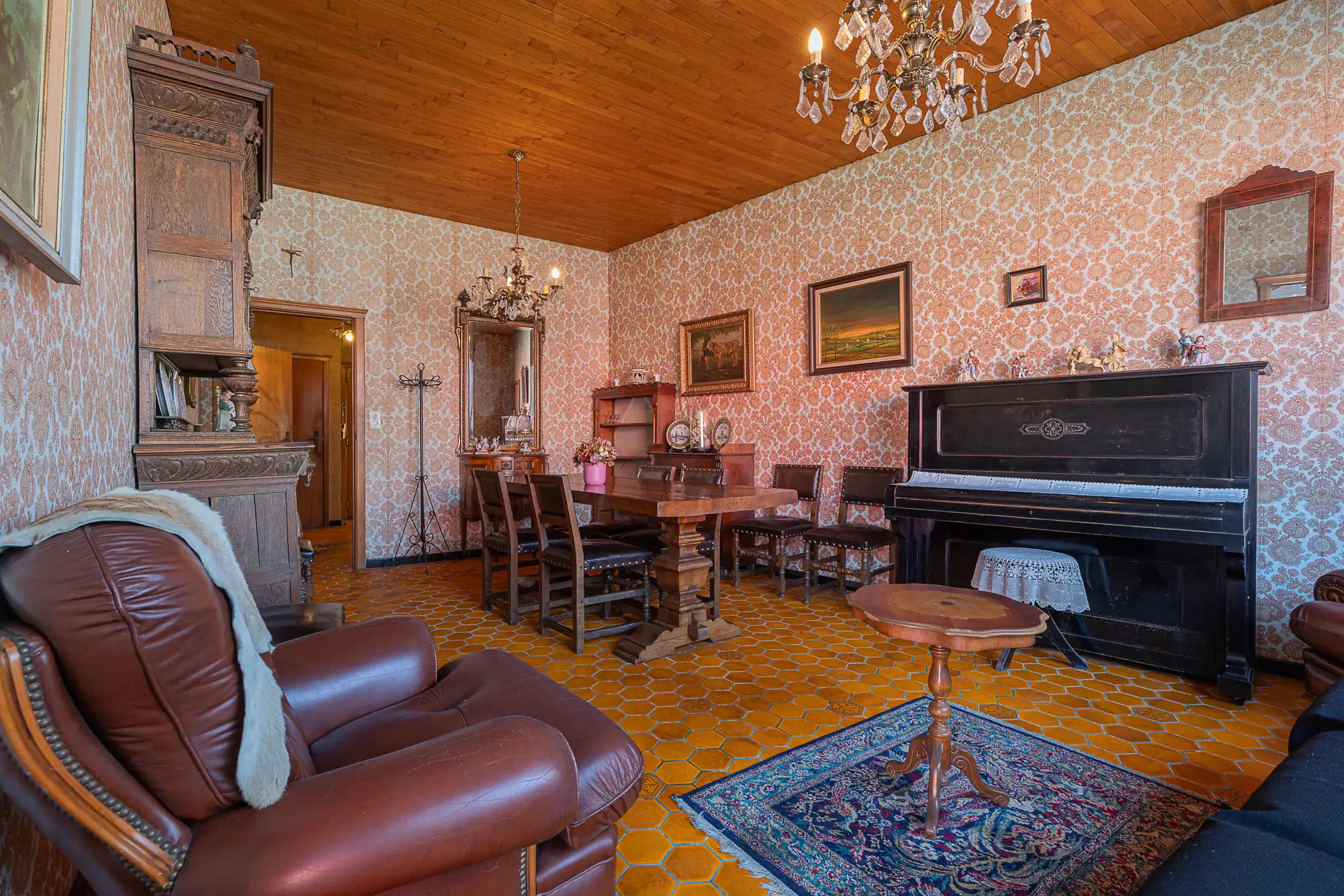 ZWALM - Commercieel pand geschikt voor diverse doeleinden foto 6