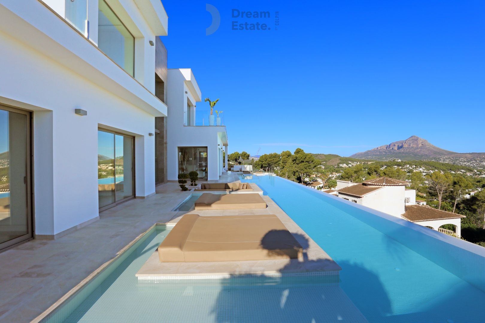 Exclusieve Villa Siana – Moderne luxe met adembenemend zeezicht foto 32