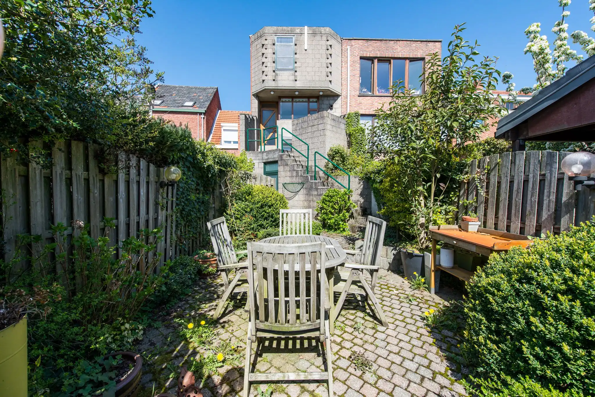 Architecturale parel van Jo Crepain in hartje Kapellen foto 24