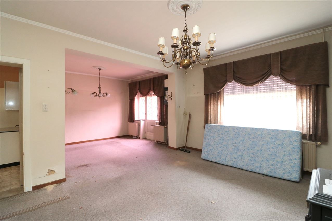 goed gelegen, renovatieproject met potentieel foto 12