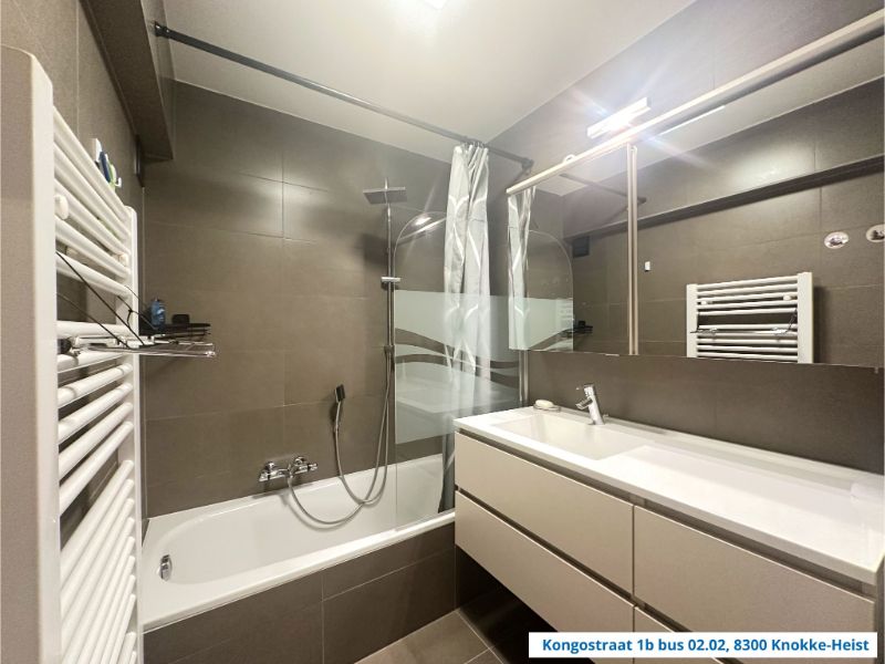 6 studio's (Ingelmunster) + appartement (Knokke) foto 23