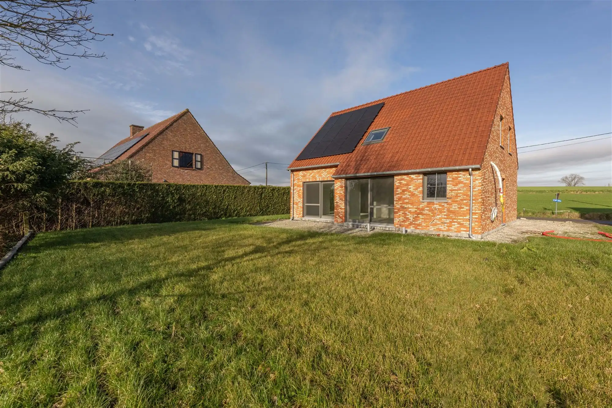 Vrijstaande nieuwbouwwoning op topligging te Aarsele foto 2