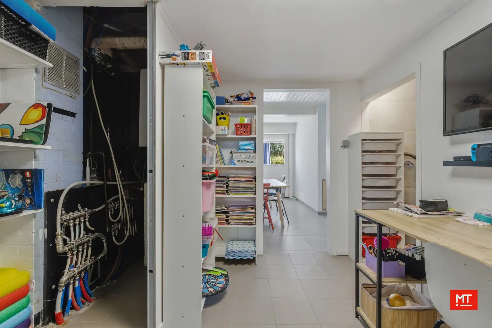 IN OPTIE - Instapklare woning met 3 slaapkamers, tuin en garage in een rustige wijk te Langemark foto 17