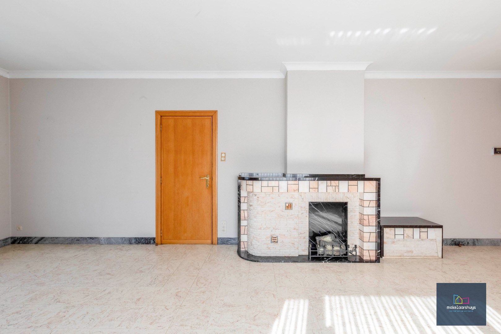 Ruime te renoveren open bebouwing te Heusden foto 5