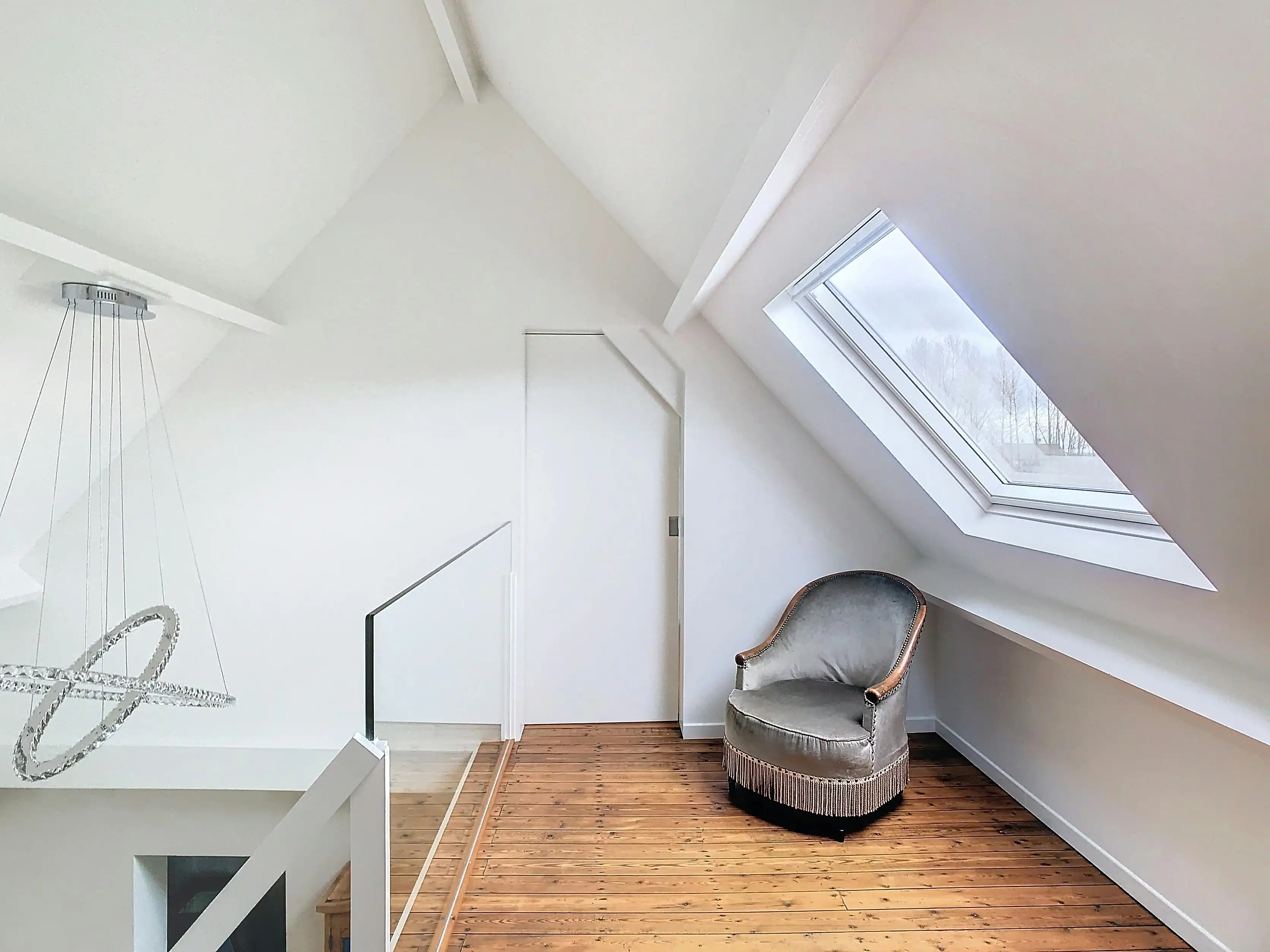 Recent gerenoveerde hoeve te koop in Ellezelles foto 12