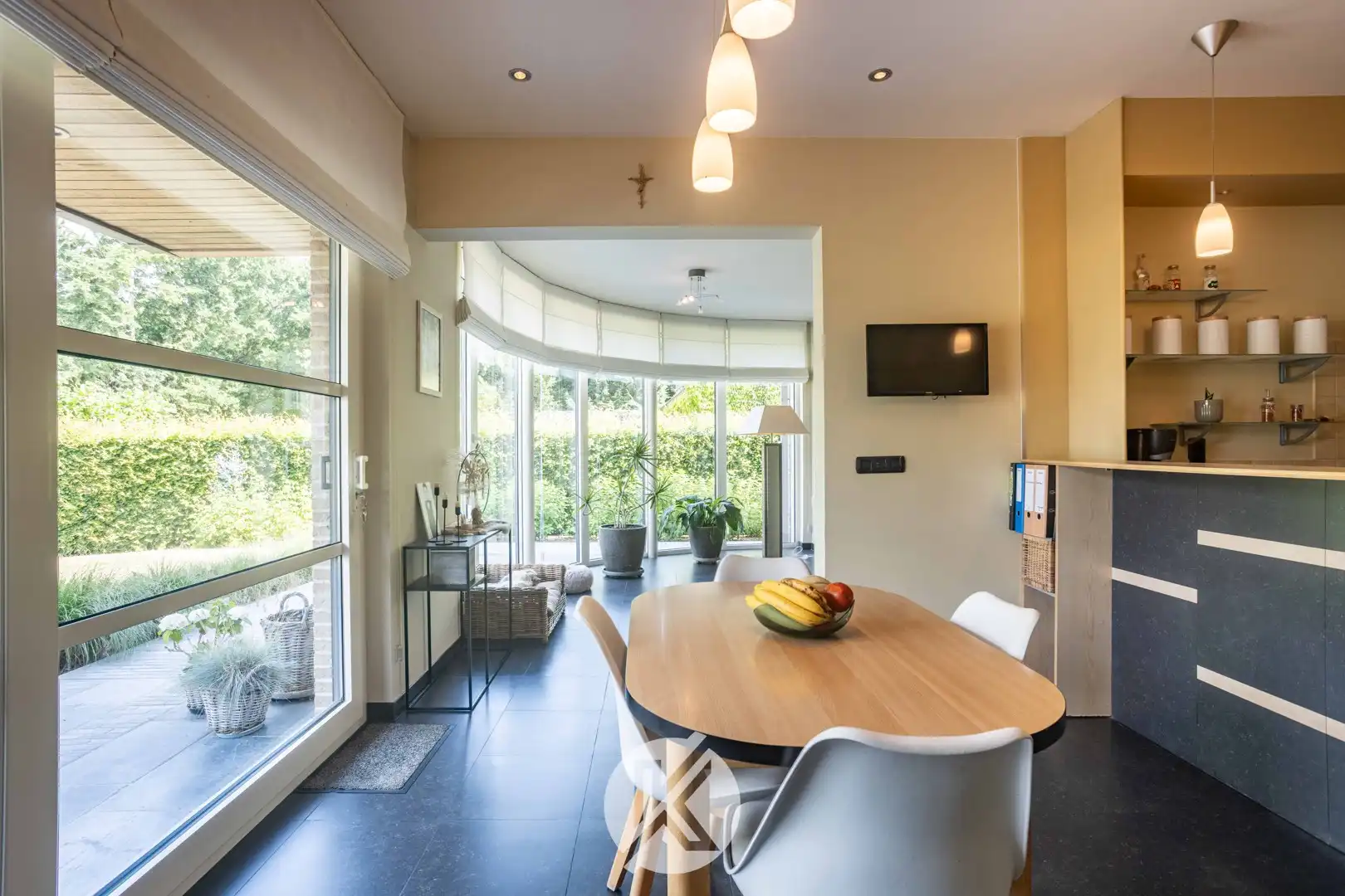 Tijdloze, elegante villa op ruim perceel foto 14