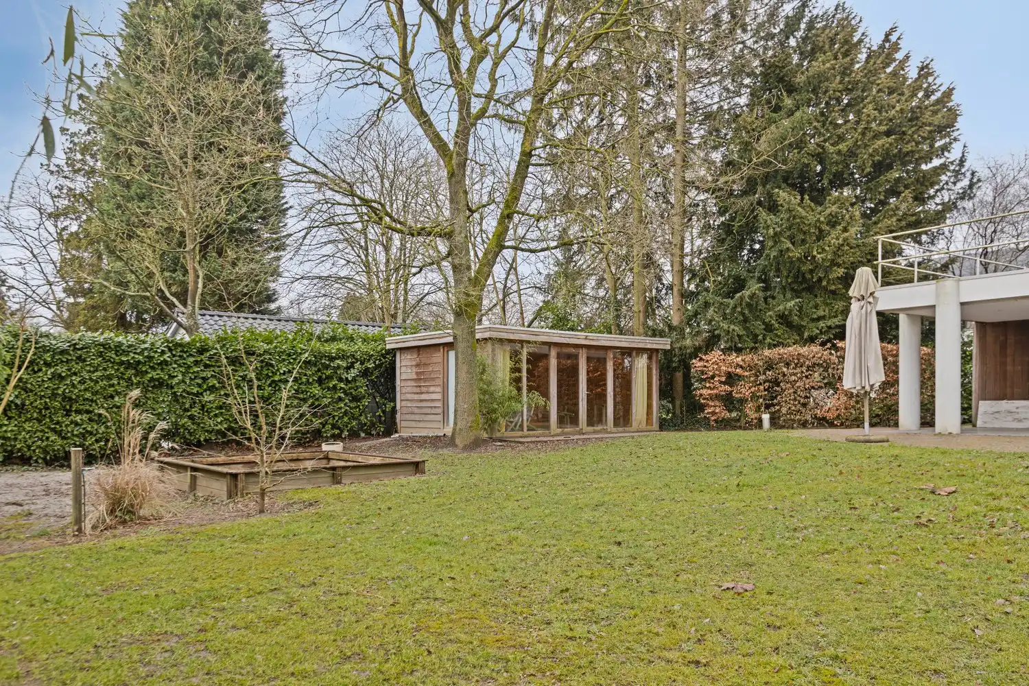 Moderne villa met ruime leefruimte, 4 slaapkamers en 2 badkamers op 13 are in gegeerde buurt Neerharen- Lanaken foto 46